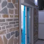 Petrakis