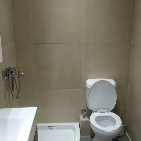 Petrakis 4*