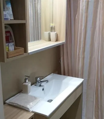 Petrakis 4*