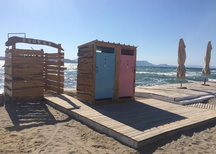 Petrakis Gasthuis Lefkímmi
