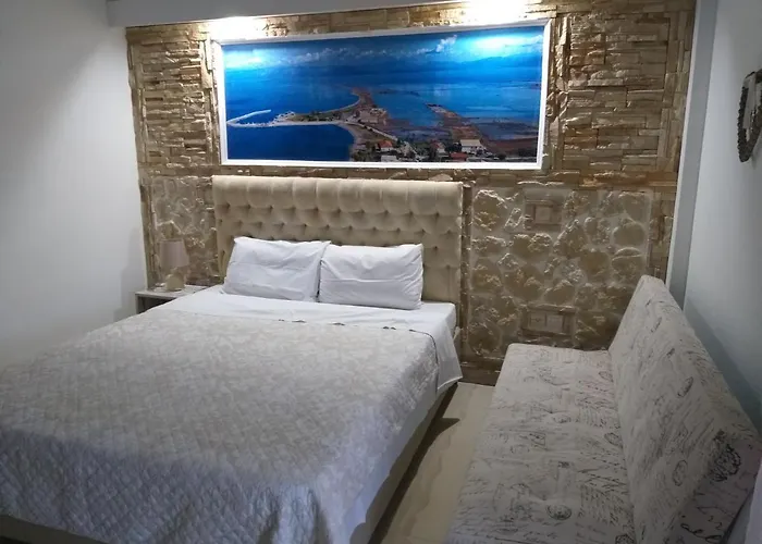 Petrakis 4*