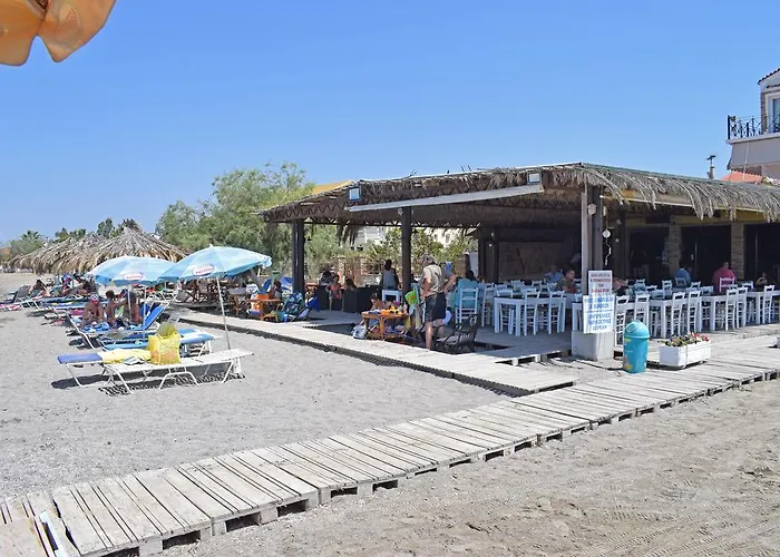 Petrakis