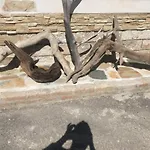Petrakis