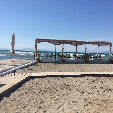 Petrakis Гостевой дом 4*