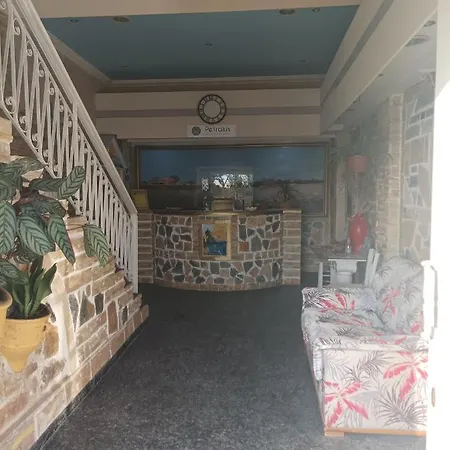 Petrakis Гостевой дом