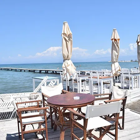 Petrakis Guest house Lefkimmi (Corfu)