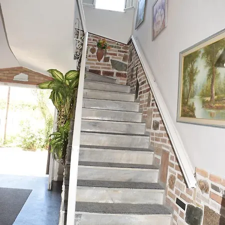 Guest house Petrakis Lefkimmi (Corfu)