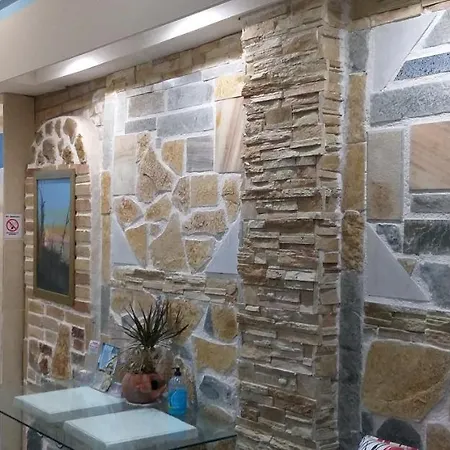 Gasthuis Petrakis Lefkímmi