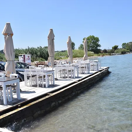 Petrakis 4* Lefkimmi (Corfu)